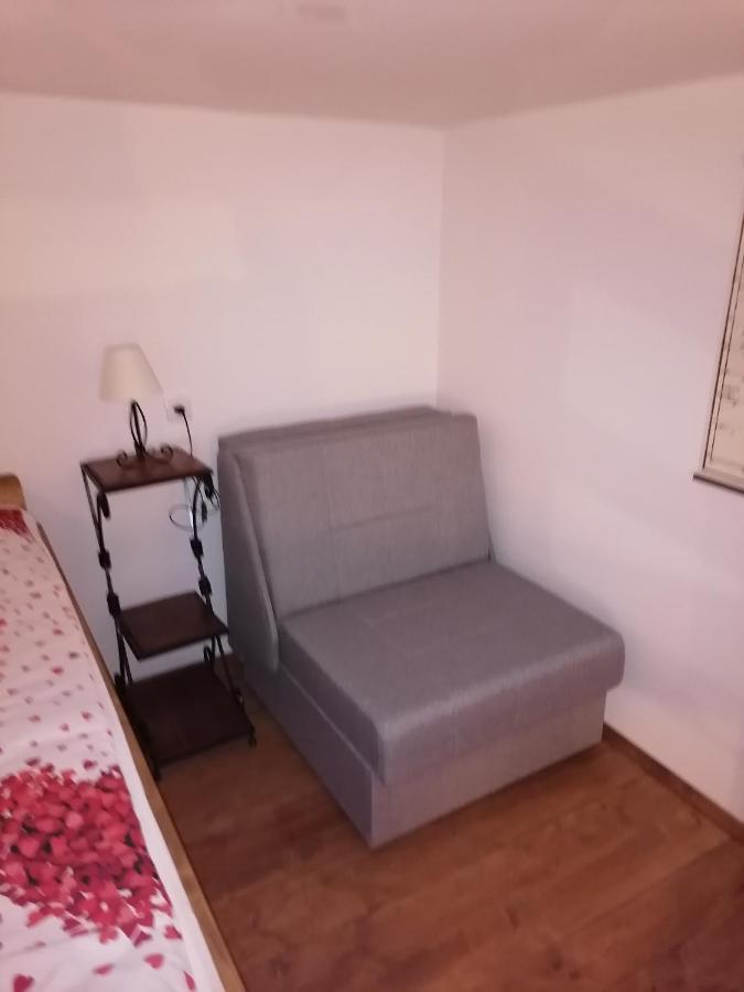Apartman Stimac เวโทรวาราดิน ภายนอก รูปภาพ