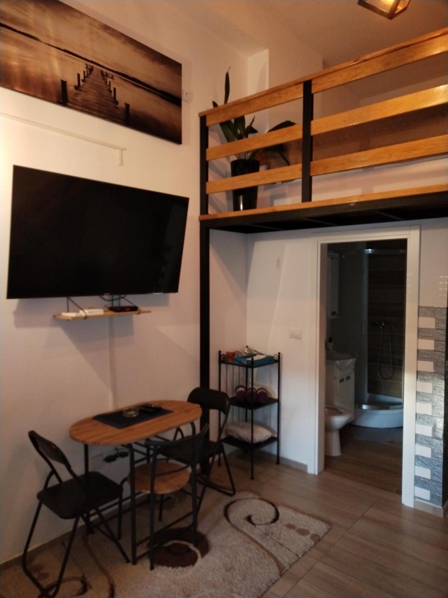 Apartman Stimac เวโทรวาราดิน ภายนอก รูปภาพ
